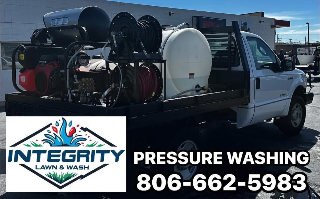 Commercial pressure washing equipment